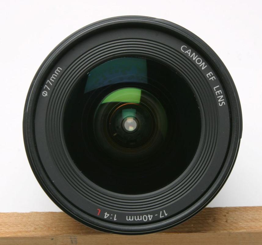 Canon-EF17-40mmf4-LLens-03.jpg