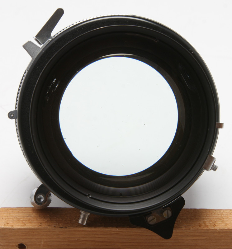 Komura152mmf3-5-Lens-04.jpg