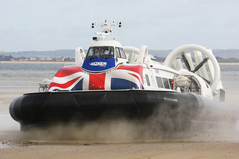 newhovercraftsolentflyer.jpg