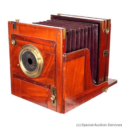 Park-Henry-Tailboard-Camera.jpg