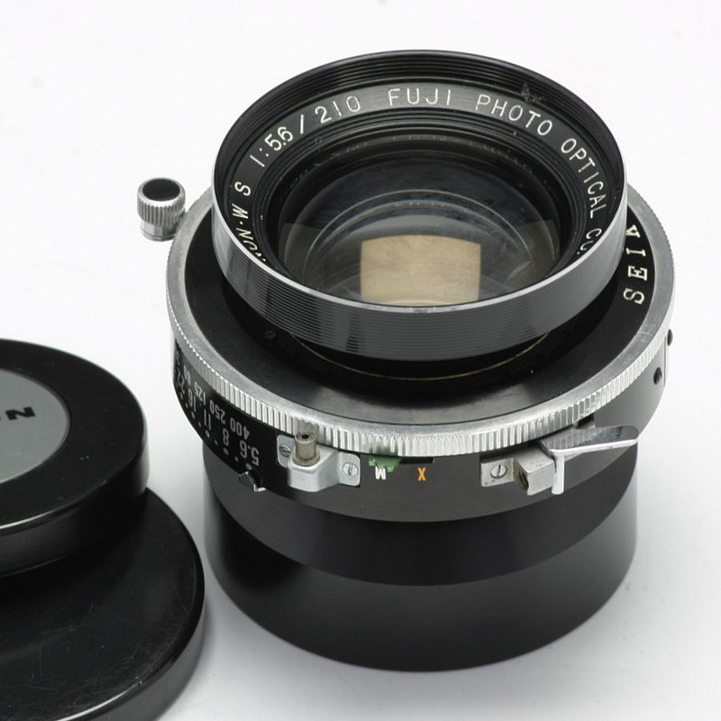 Fujinon-WS210mmf5-6-Lens-01.jpg