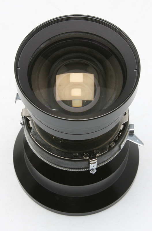Komura75mmf6-3Lens-02.jpg
