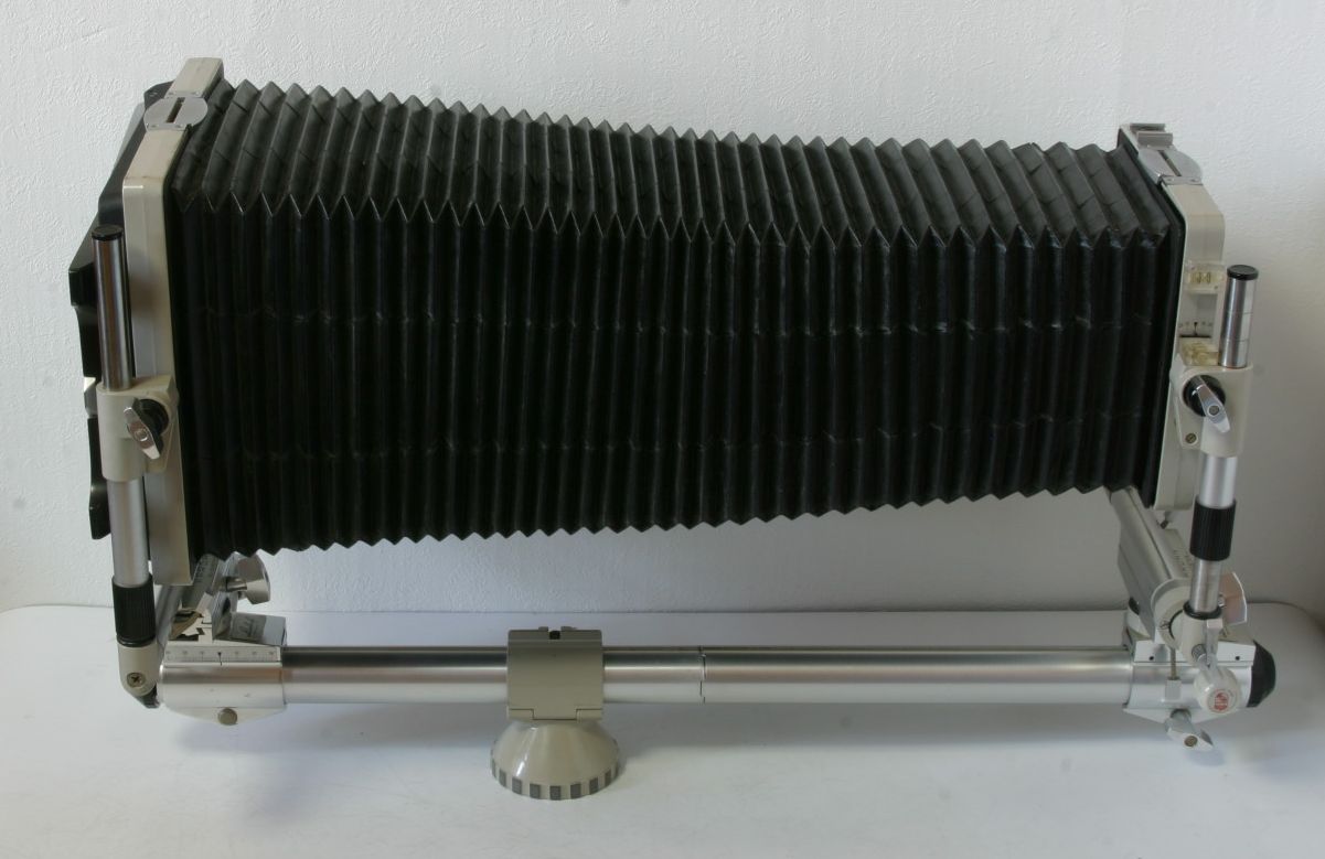 Linhof-Kardan-Bi-System5x7-4x5-Camera-07.jpg