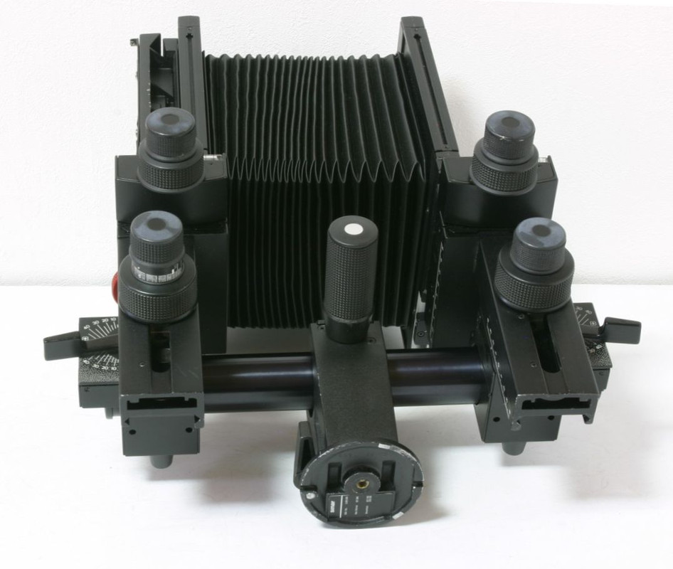Sinar-XCamera-05.jpg
