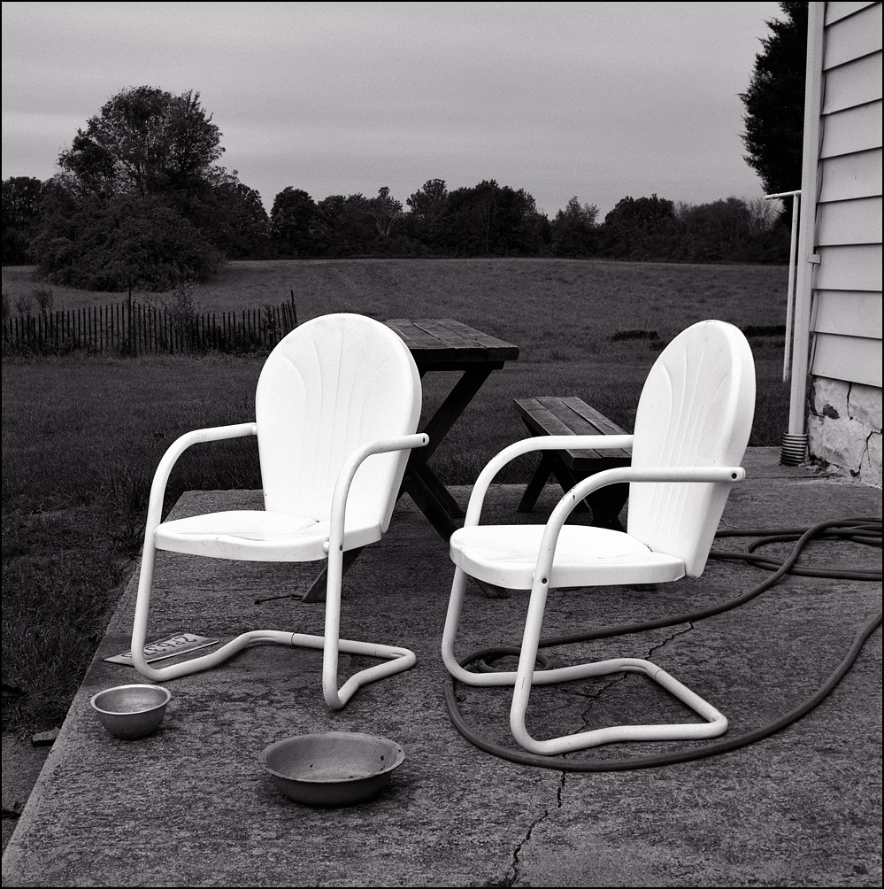 white-chairs.jpg