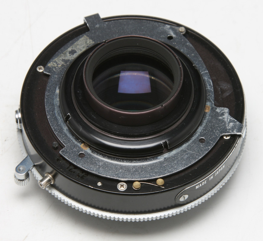 Nikkor-Q105mmf3-5-Lens-02.jpg