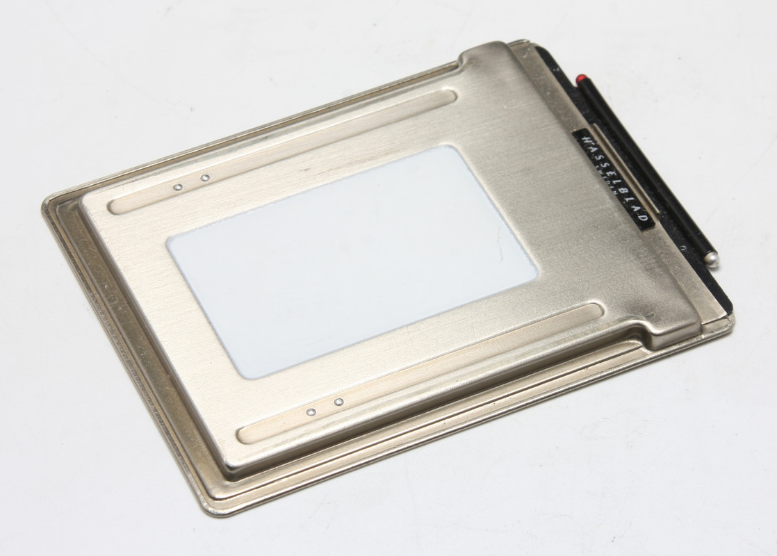 Hasselblad-Cut-Film-Holder-01.jpg