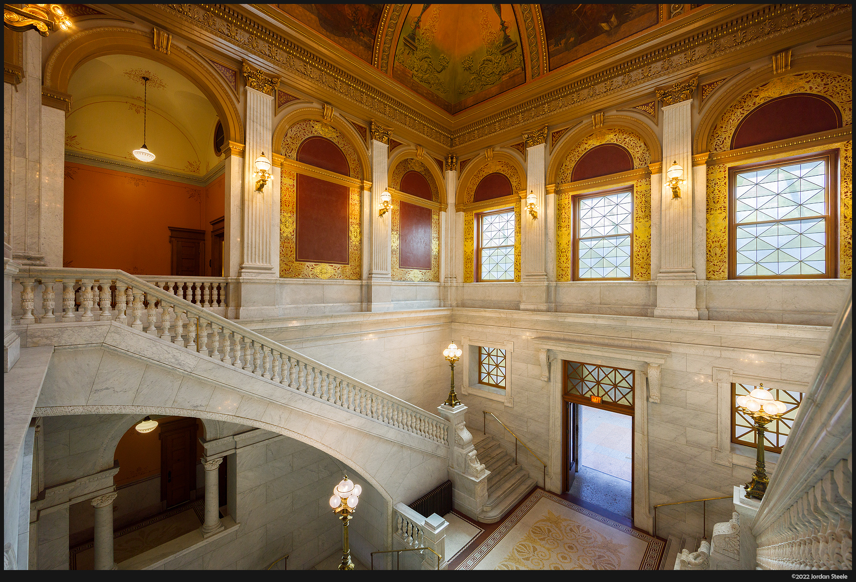statehouse_foyer.jpg