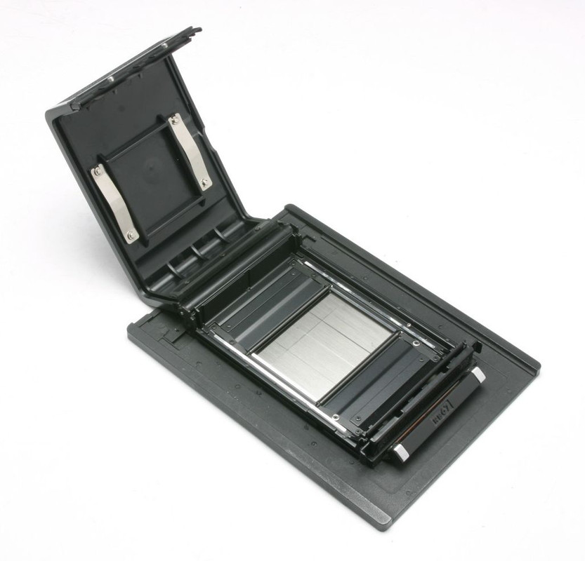Graflok-Mamiya645-RFH-03.jpg