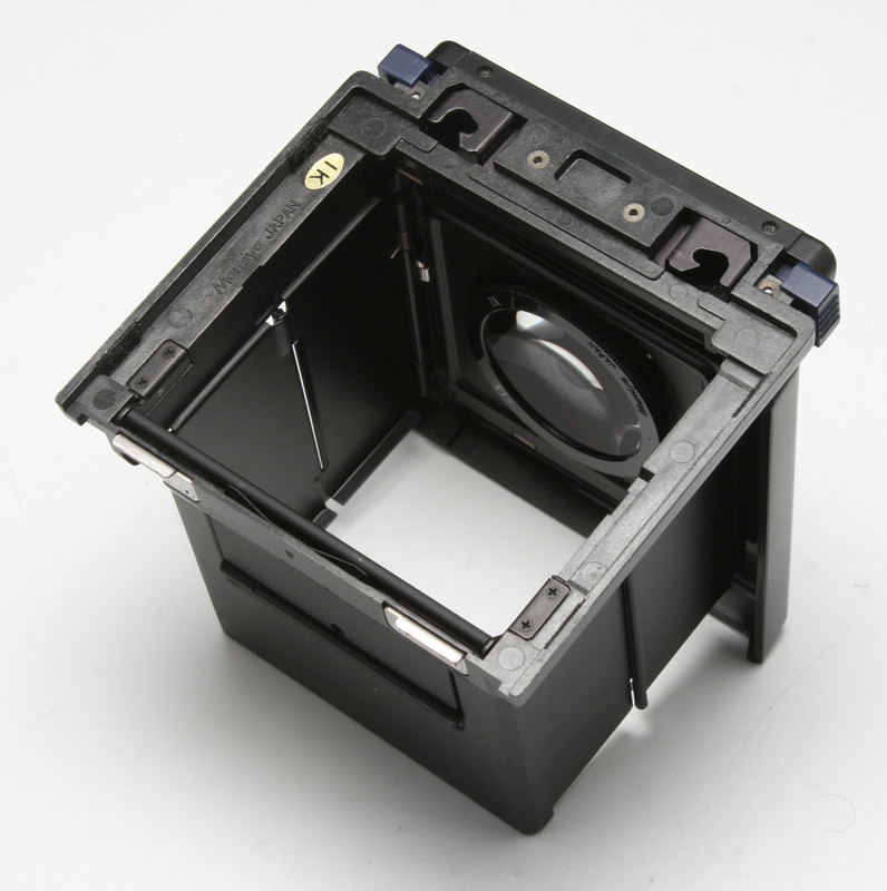 Mamiya-RZWaist-Level-Finder-02.jpg