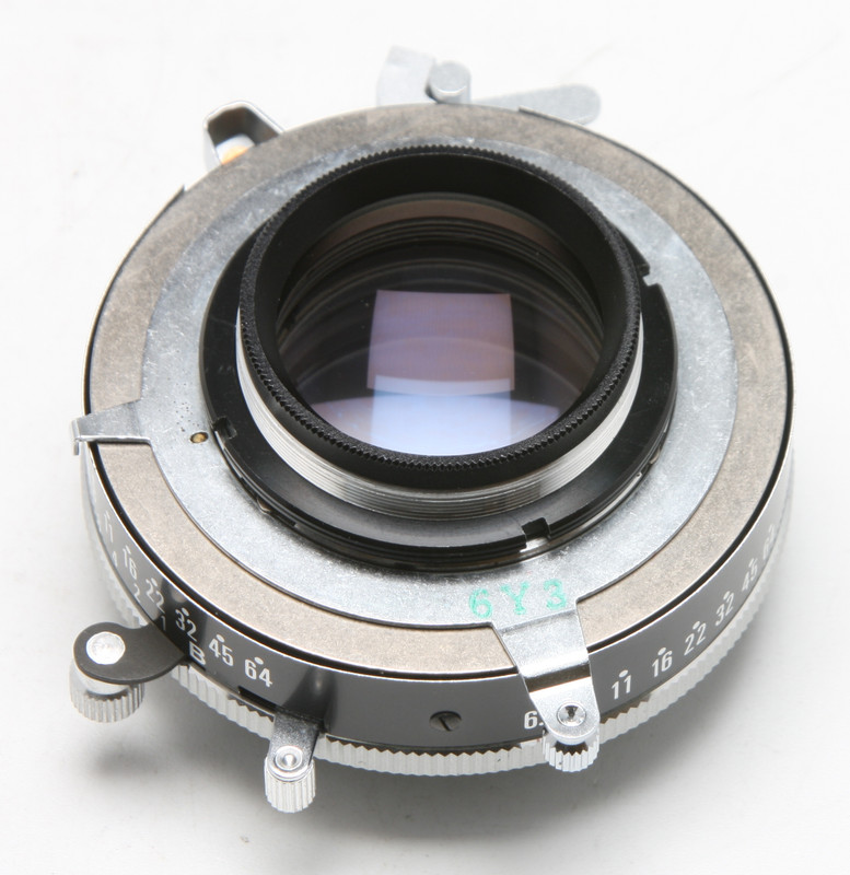 Commercial-Congo180mmf6-3-Lens-02.jpg