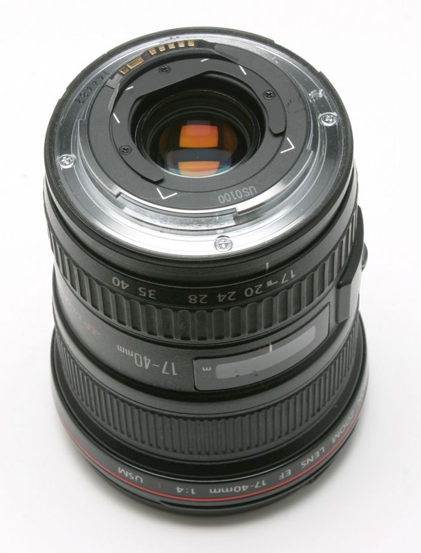 Canon-EF17-40mmf4-LLens-02.jpg
