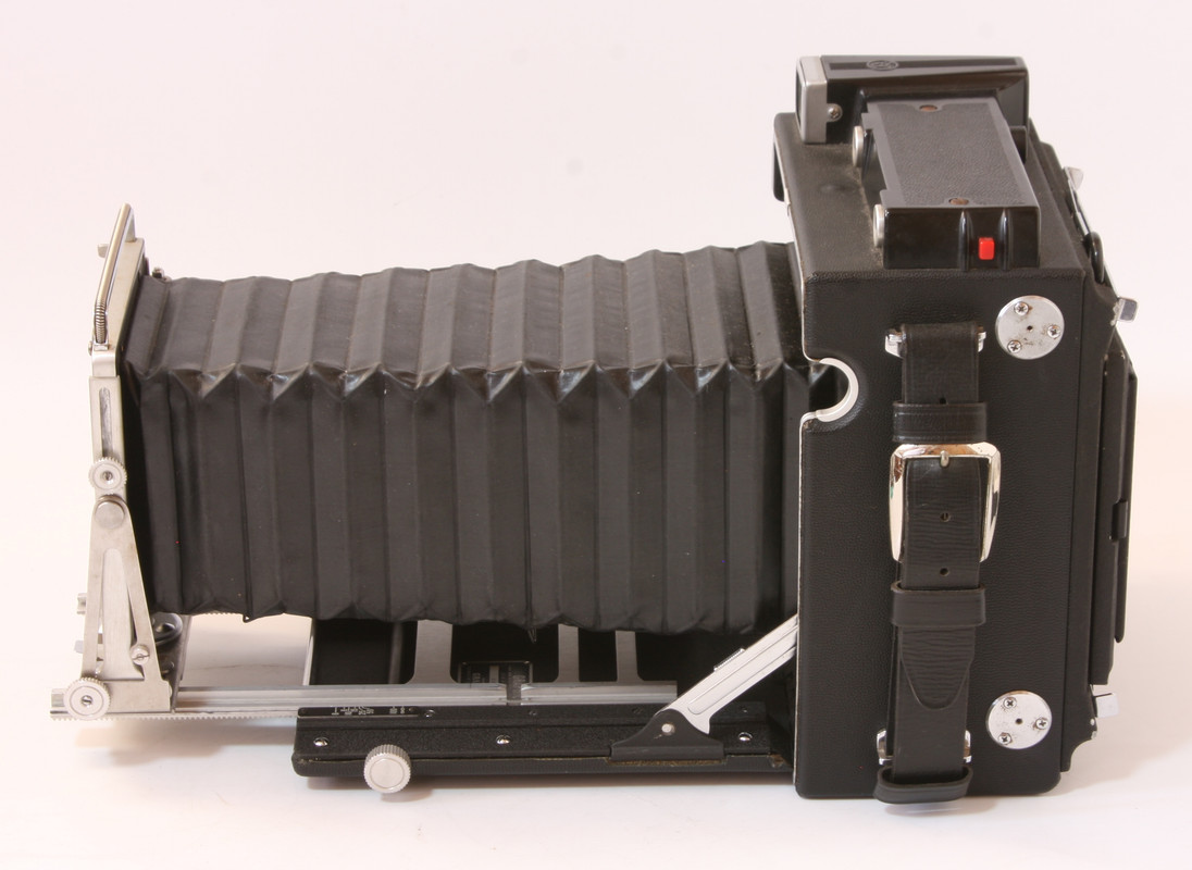 Speed-Graphic-Model-FPCamera-02.jpg