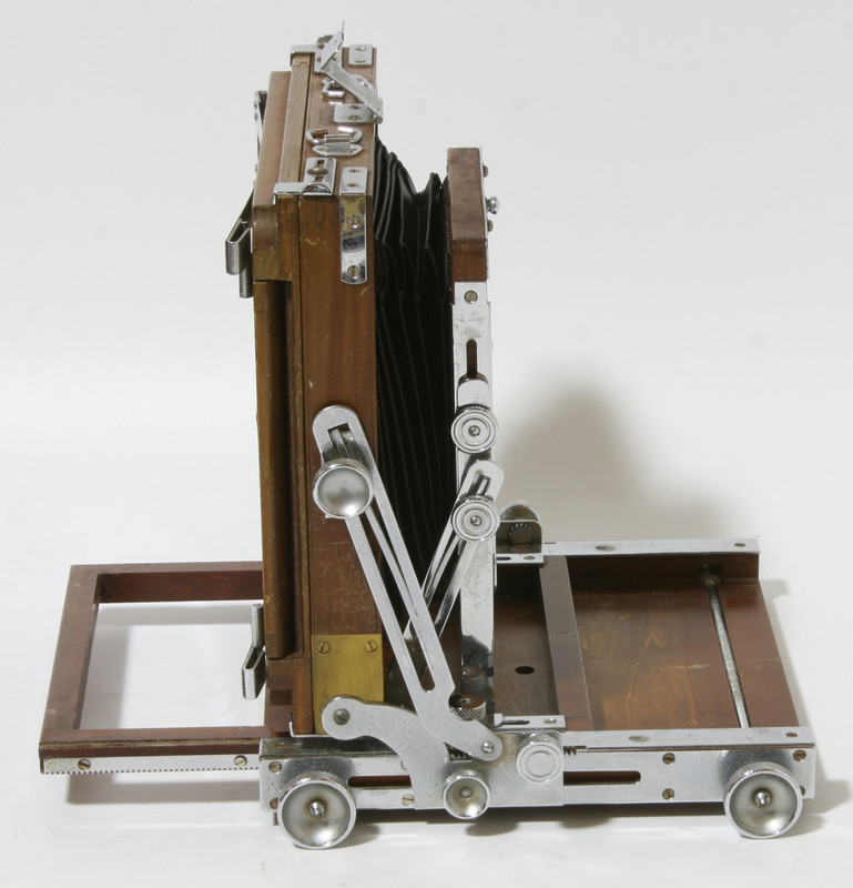 Nagaoka4x5-Field-Camera-04.jpg