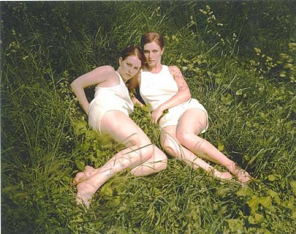 artwork_images_396_190892_Katy-Grannan.jpg
