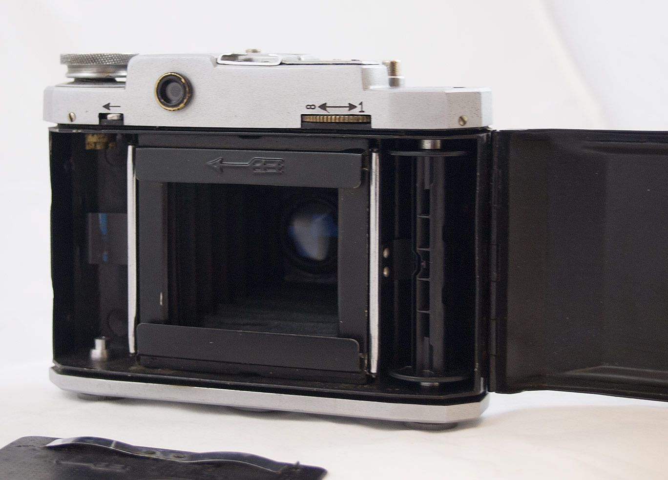Mamiya-07.jpg