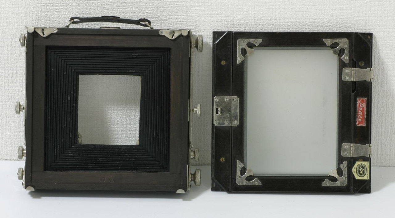 Peace-Half-Plate-Camera-06.jpg