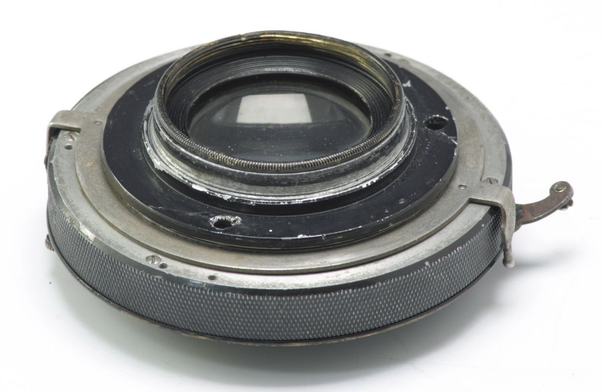 Heliar13-5cmf4-5-Lens-02.jpg