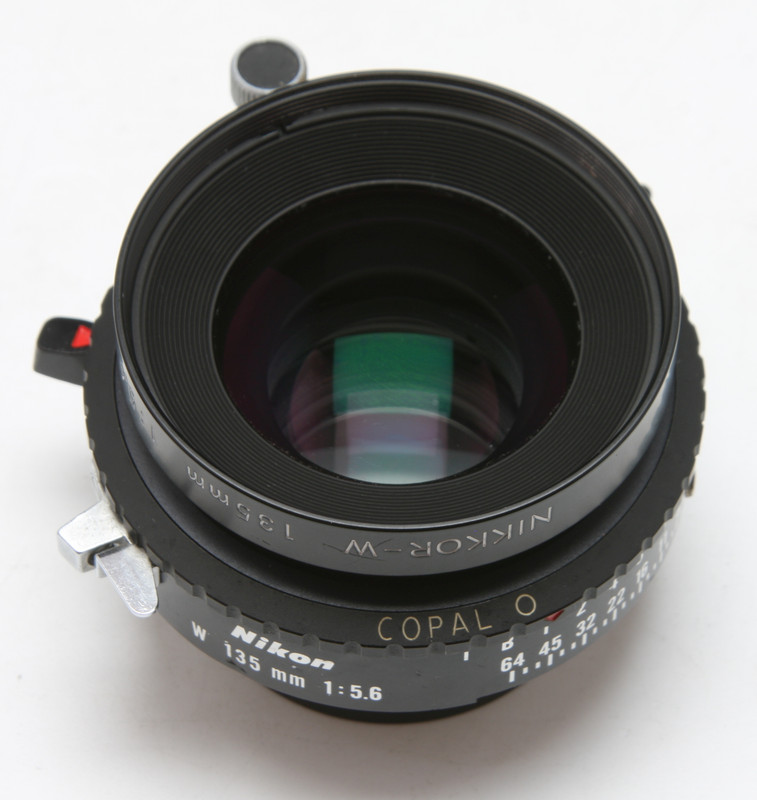 Nikkor-W135mmf5-6-Lens-01.jpg