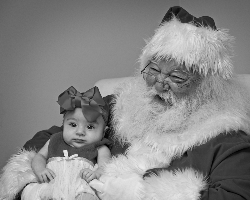 800px_TESTONLY_Malia_Santa_DSC_4986v1.jpg