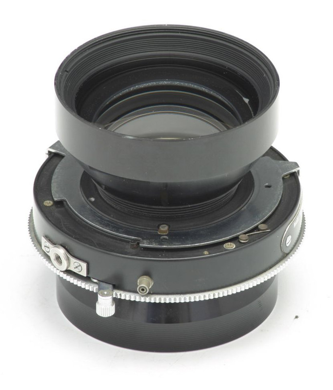Fujinon-W210mmf5-6-Lens-02.jpg