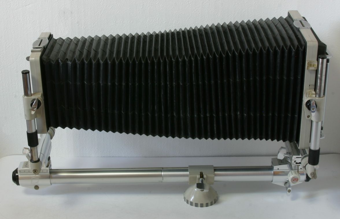 Linhof-Kardan-Bi-System5x7-4x5-Camera-06.jpg