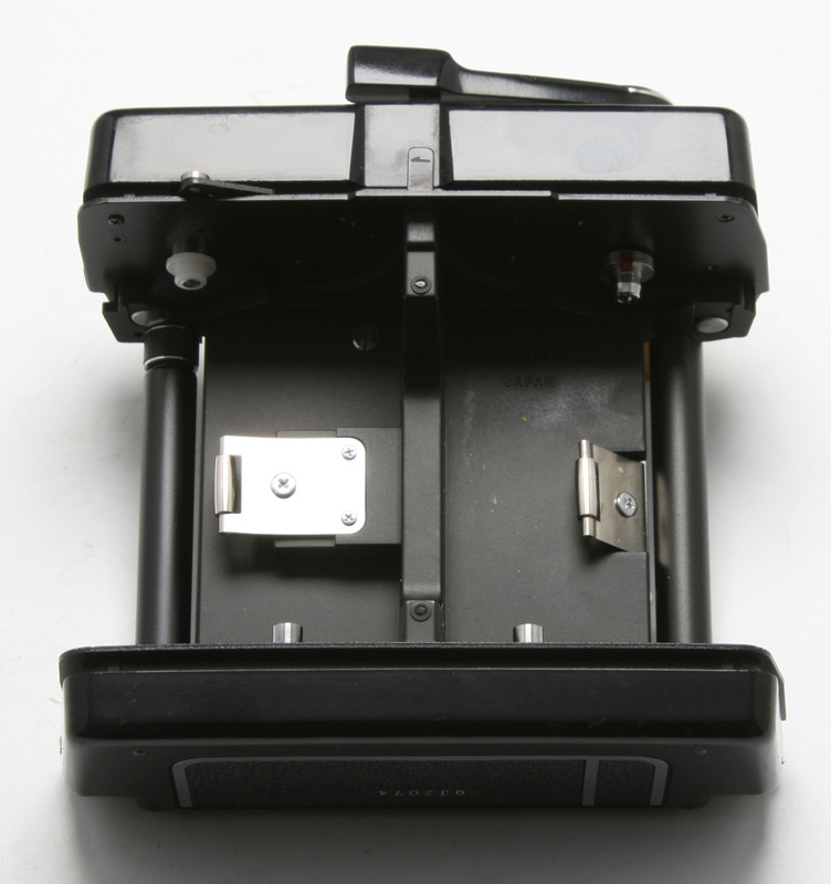 Mamiya-Pro-SD67-RFH-04.jpg