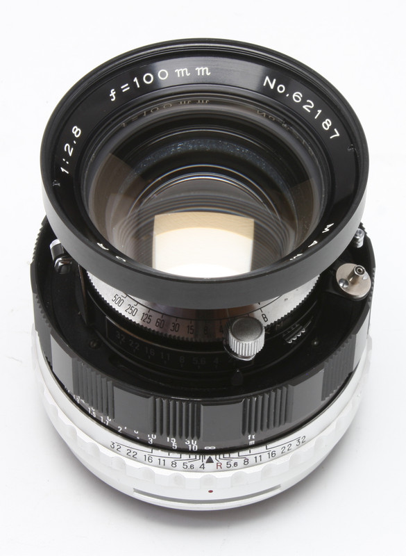 Mamiya-Sekor100mmf2-8-Lens-01.jpg