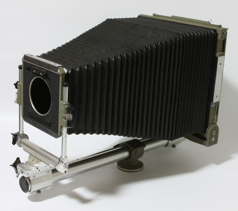 Sinar-Norma8x10-Camera-01.jpg